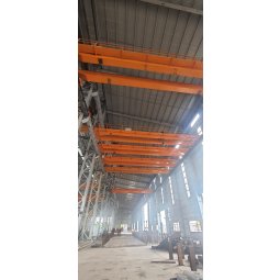 Cầu trục Hitachi 7.5 tấn Nhật Bản 2 dầm đôi khẩu độ nhà xưởng 20m